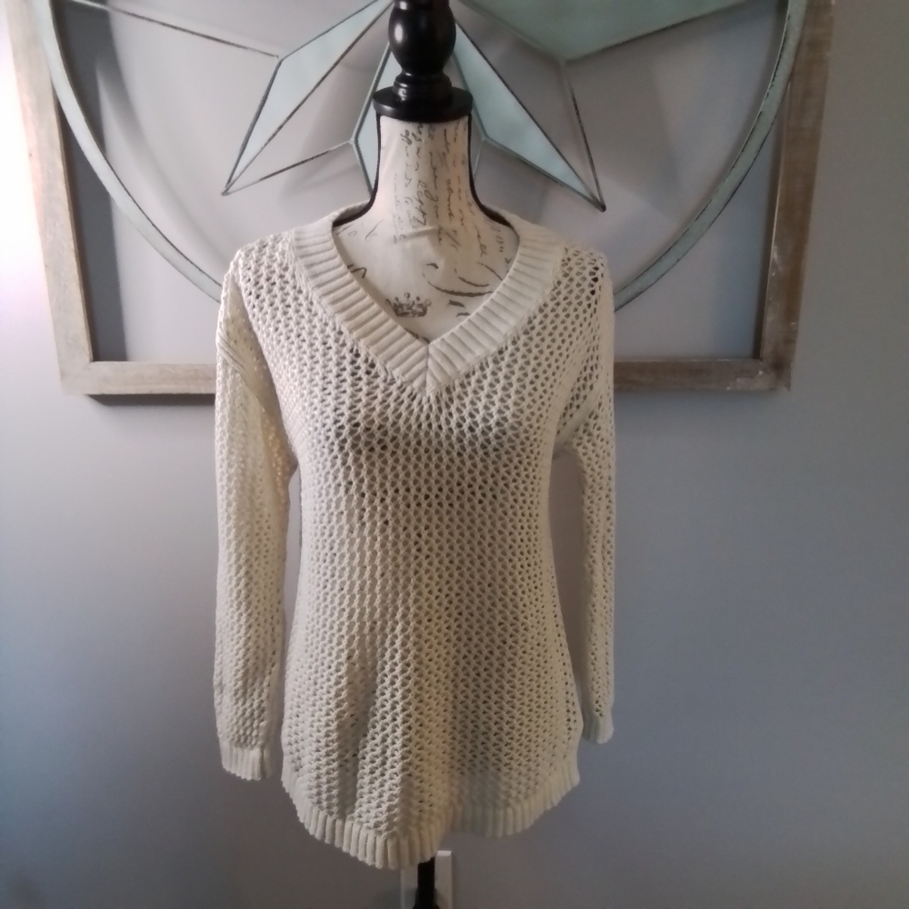 Talbots Open Crochet Cotton V-Neckline Sweater - M Petite